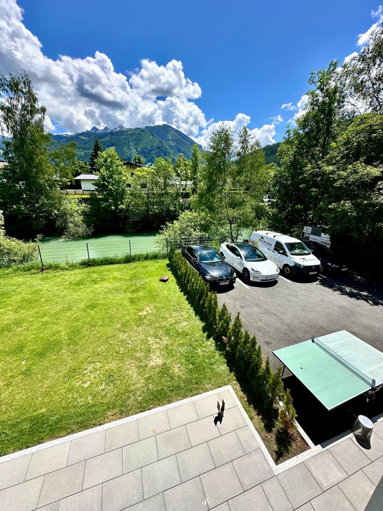 Apartments Kabashi 2 Fischhorn Bagian luar foto
